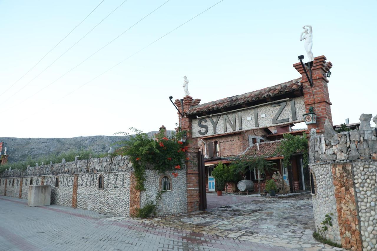 Hotel Keshtjella Syni Zi - Bujtine Shëngjin Exterior foto