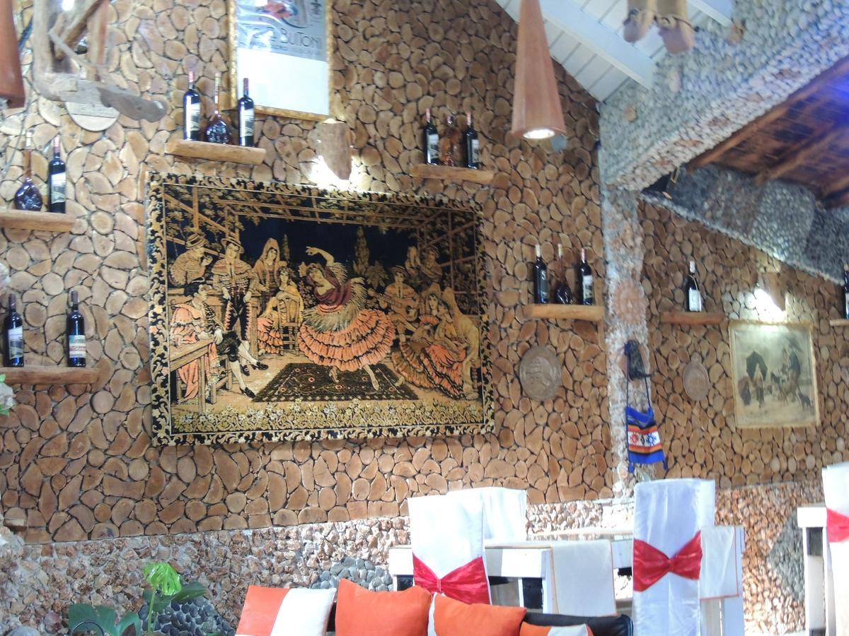 Hotel Keshtjella Syni Zi - Bujtine Shëngjin Exterior foto